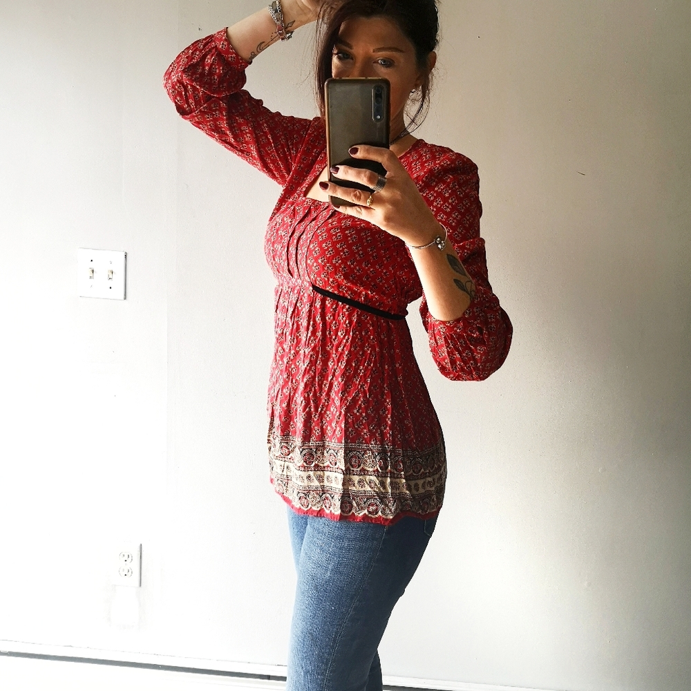 Motherhood maternity red top tunic blouse  m